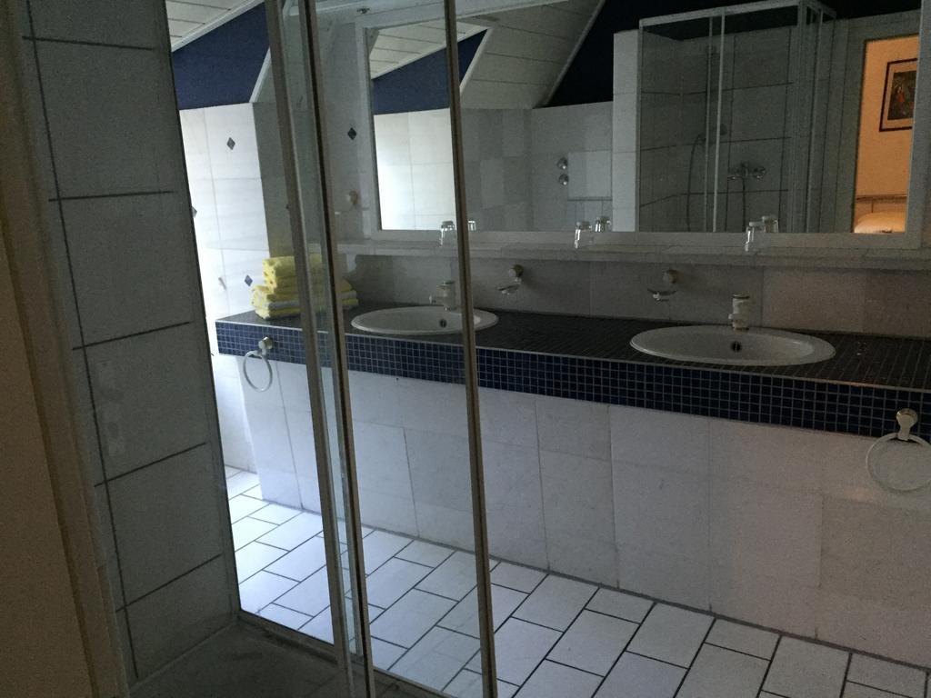 Jugendhotel Nuernberg Rum bild