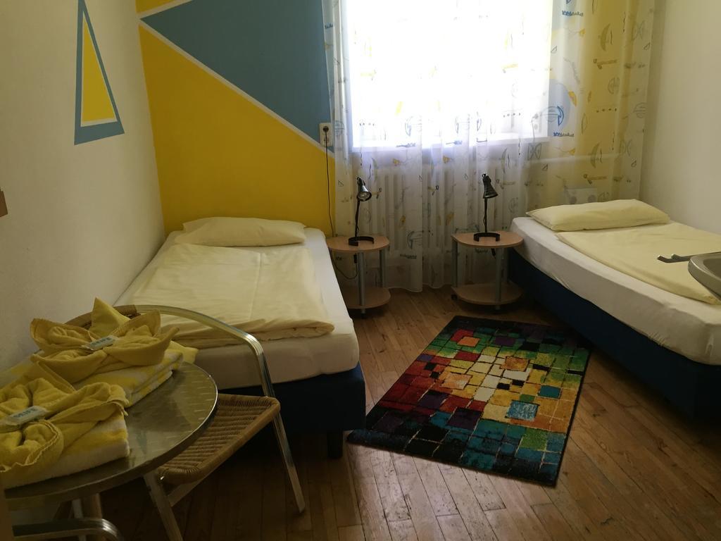 Jugendhotel Nuernberg Rum bild