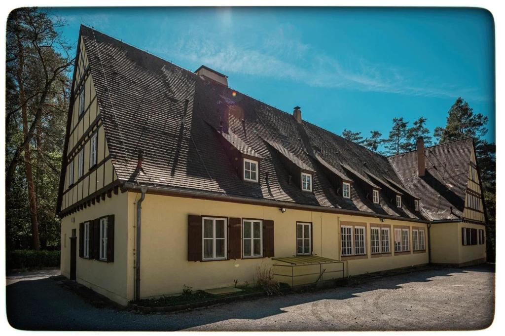 Jugendhotel Nuernberg Exteriör bild